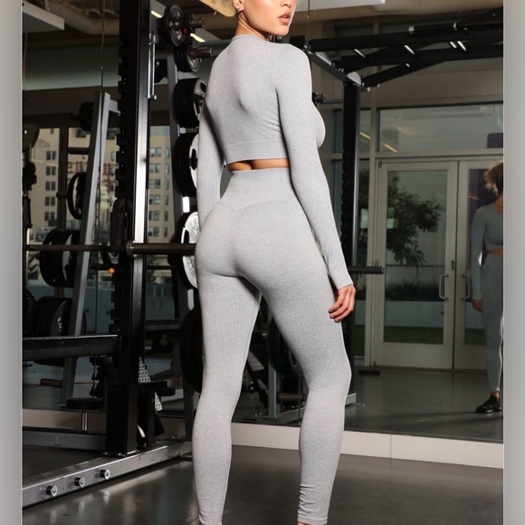 Seamless Ribbed Active Infinity Set - Picture 2 of 7